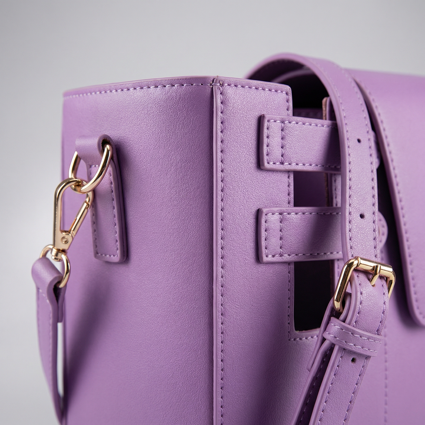 Strawvarie  Crossbody Bag for Tumbler – Adjustable Water Bottle Holder with Multi-Pocket Storage